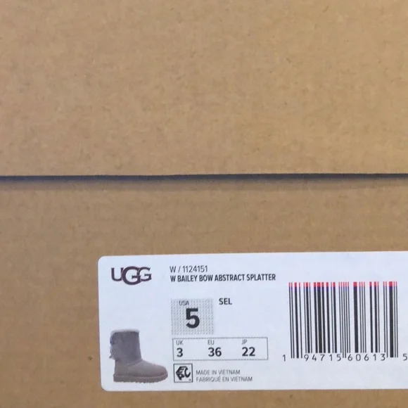 🌿UGG BAILEY BOW ABSTRACT SPLATTER BOOTS🌿 - Picture 15 of 15